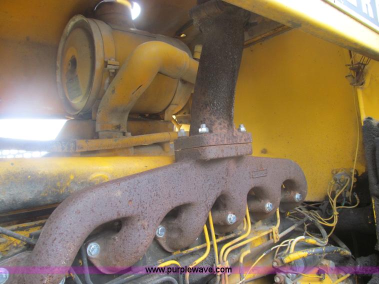 image for item I8974 1978 John Deere 444 wheel loader