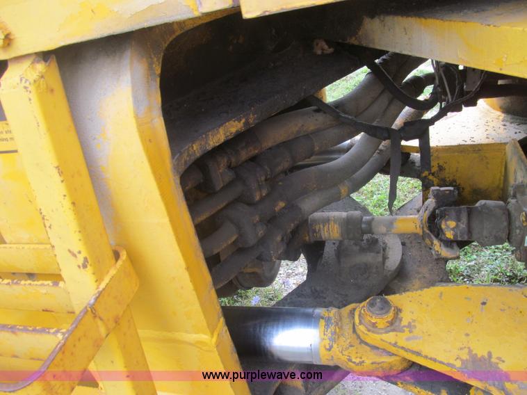 image for item I8974 1978 John Deere 444 wheel loader