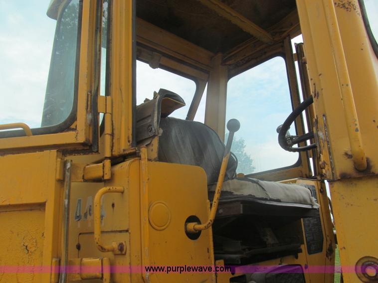 image for item I8974 1978 John Deere 444 wheel loader