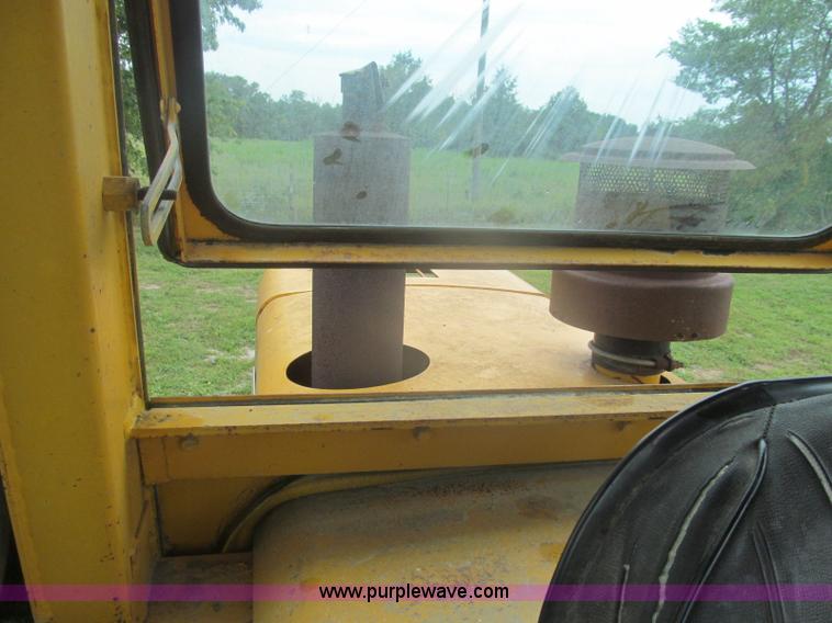 image for item I8974 1978 John Deere 444 wheel loader