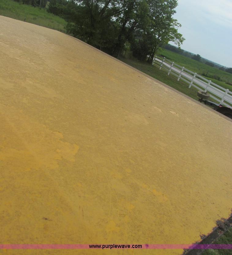 image for item I8974 1978 John Deere 444 wheel loader