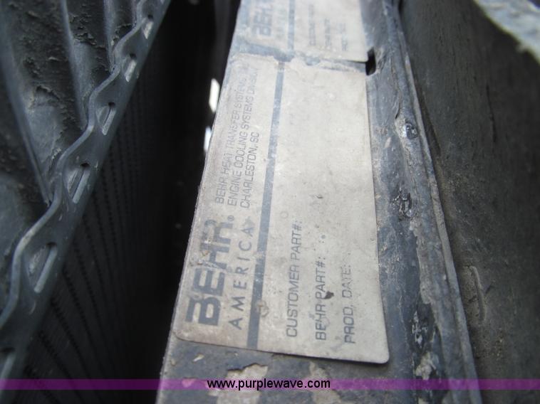 image for item I8975 1998 Freightliner FL70 dump truck