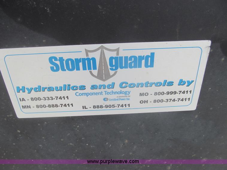 image for item I8975 1998 Freightliner FL70 dump truck