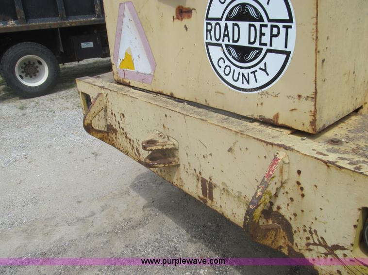 image for item I8976 Trojan 1500Z wheel loader