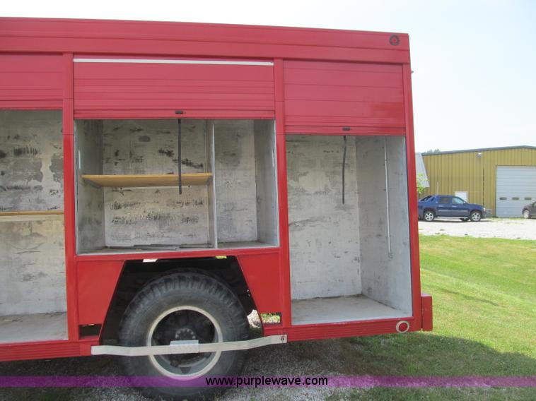 image for item I8987 1973 GMC C65 utility truck