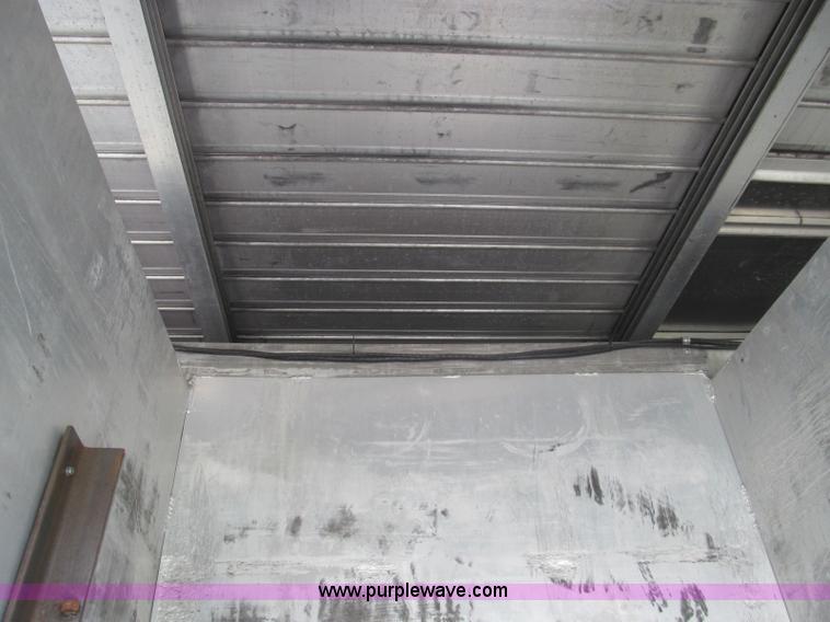 image for item I8987 1973 GMC C65 utility truck