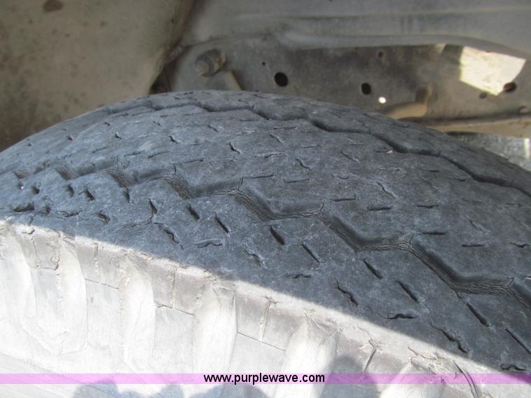 image for item I8987 1973 GMC C65 utility truck