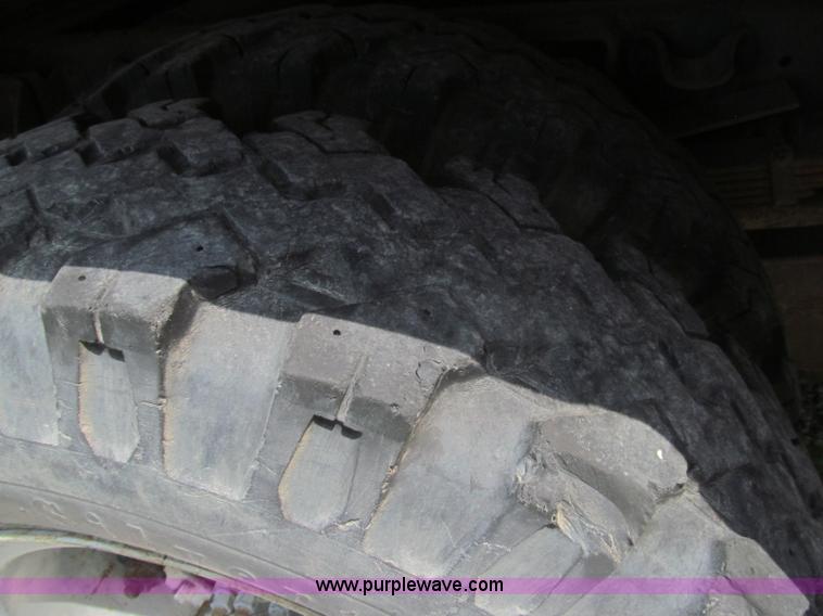 image for item I8987 1973 GMC C65 utility truck