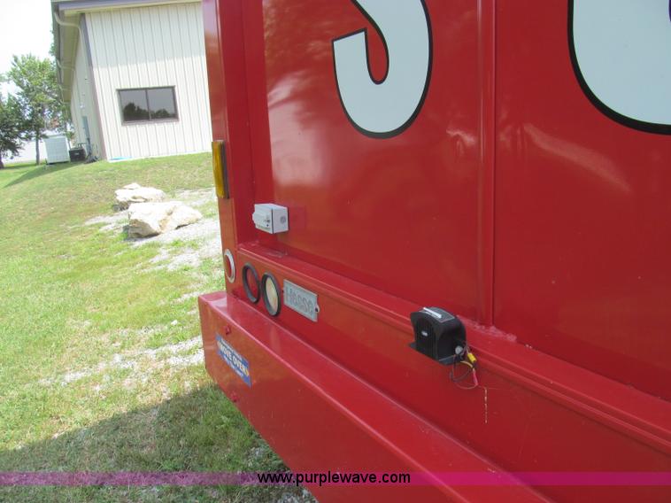 image for item I8987 1973 GMC C65 utility truck