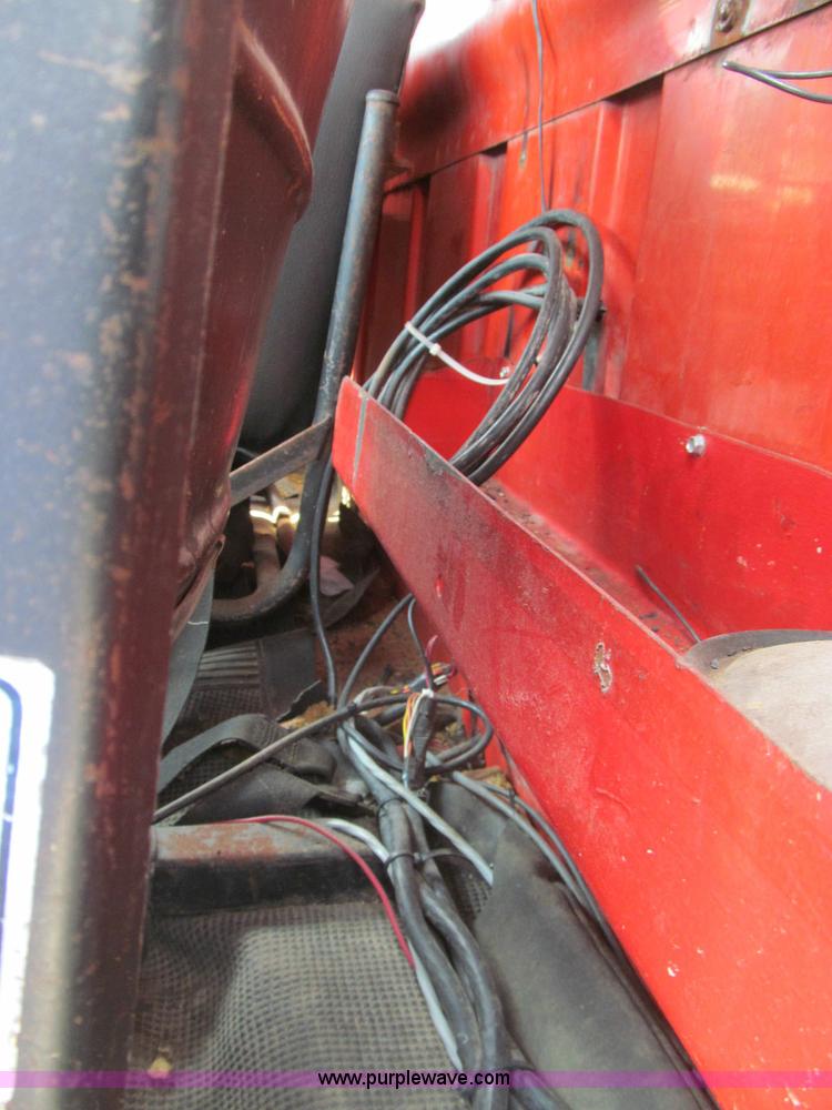 image for item I8987 1973 GMC C65 utility truck