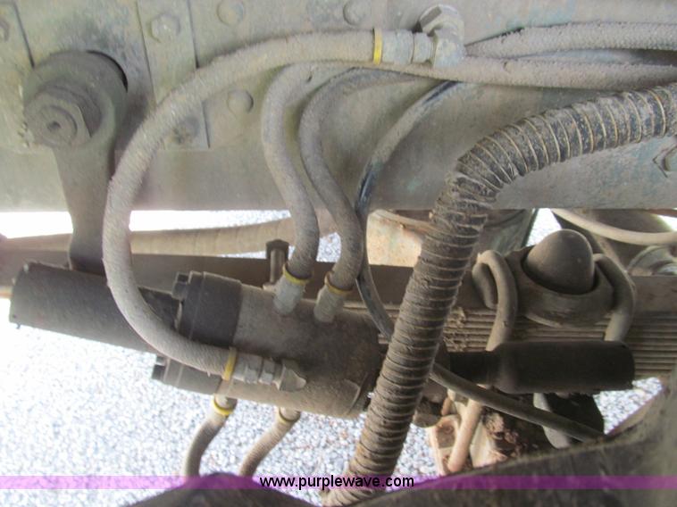 image for item I8988 1986 Am General 2.5 ton truck