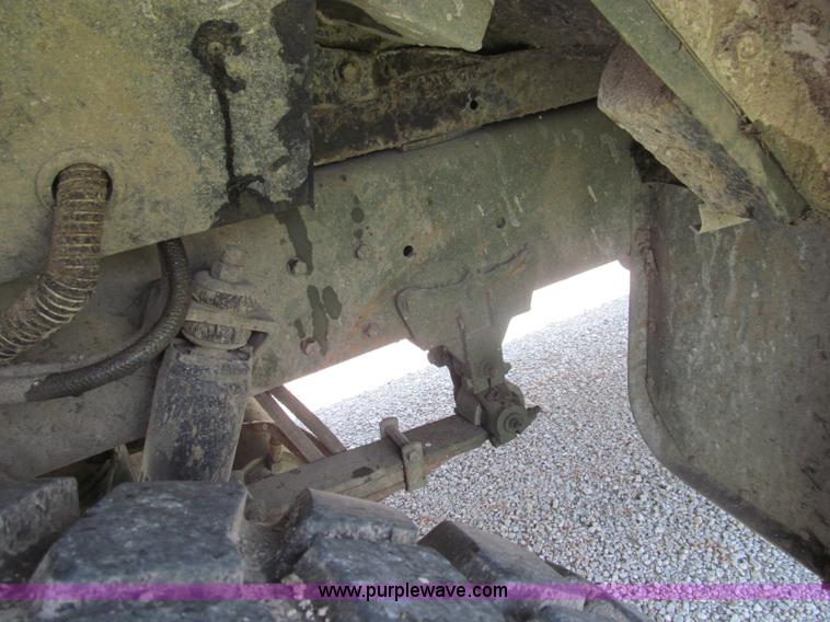 image for item I8988 1986 Am General 2.5 ton truck