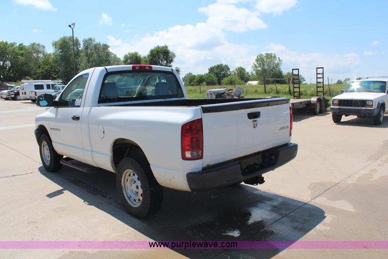 image for item J1010 2006 Dodge Ram 1500 pickup truck