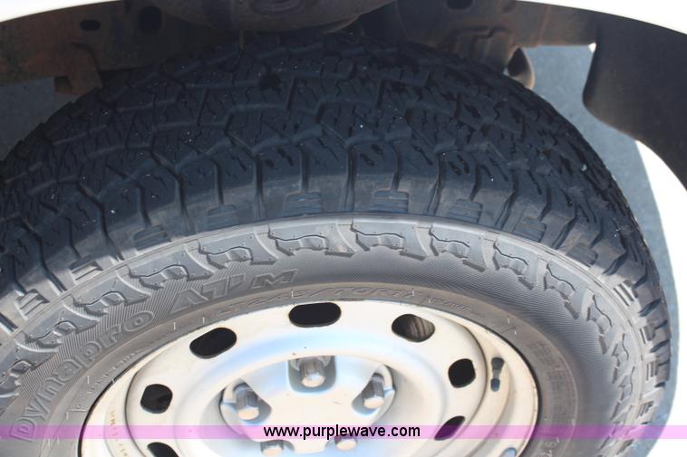 image for item J1010 2006 Dodge Ram 1500 pickup truck