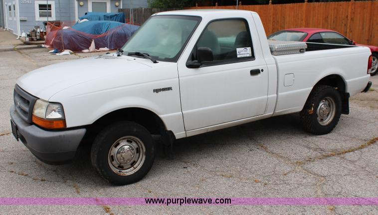 image for item J1029 1999 Ford Ranger pickup truck