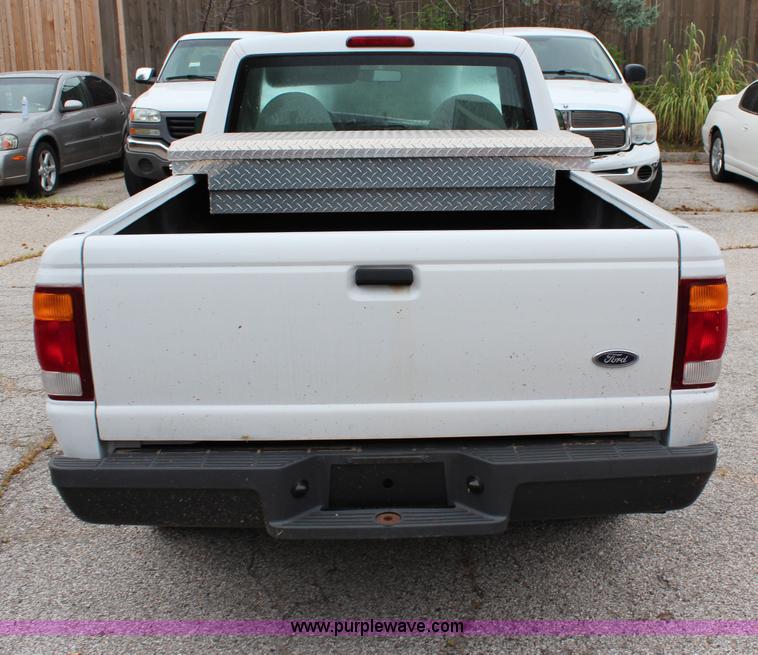 image for item J1029 1999 Ford Ranger pickup truck