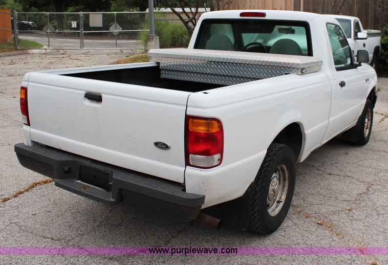 image for item J1029 1999 Ford Ranger pickup truck