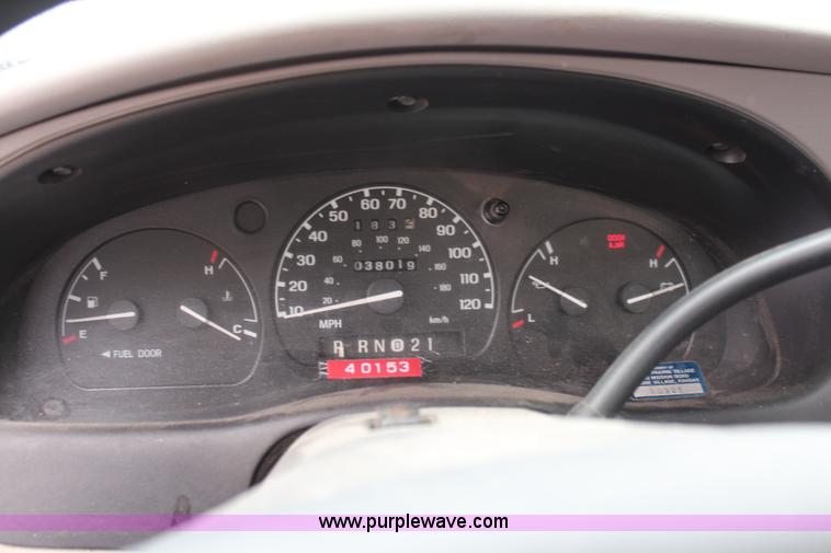 image for item J1029 1999 Ford Ranger pickup truck