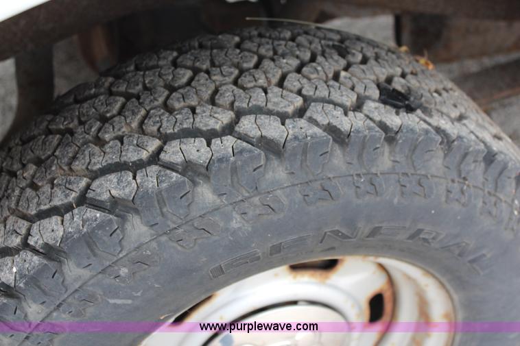 image for item J1029 1999 Ford Ranger pickup truck