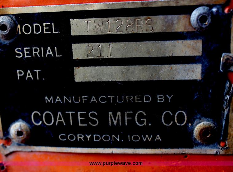 image for item J1031 2000 International 4900 dump truck