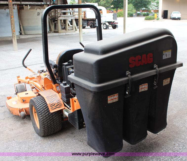 image for item J1032 2008 Scag Turf Tiger ZTR lawn mower