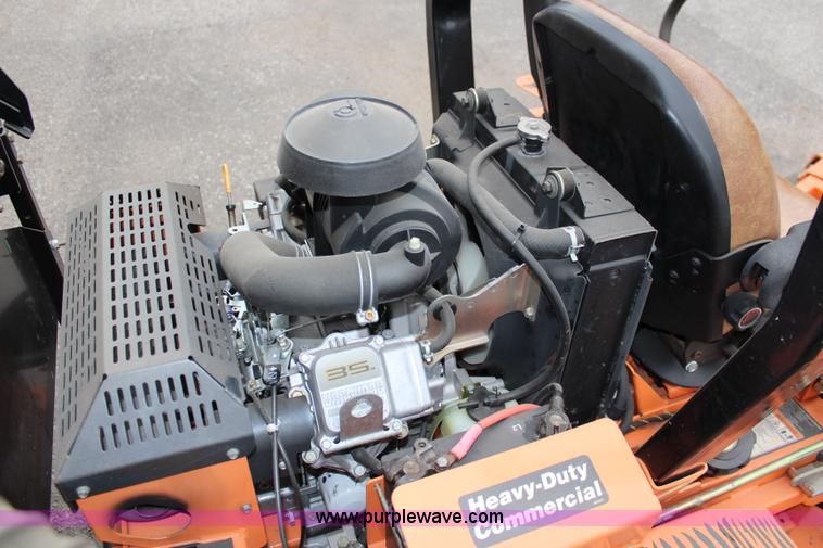 image for item J1032 2008 Scag Turf Tiger ZTR lawn mower