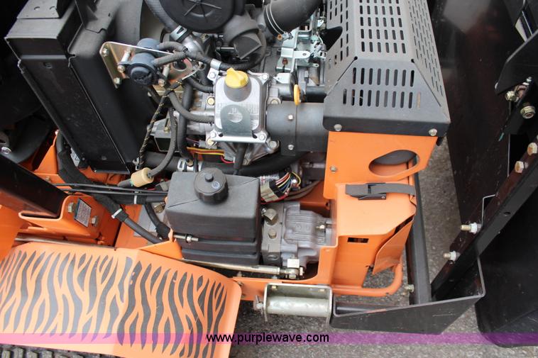 image for item J1032 2008 Scag Turf Tiger ZTR lawn mower