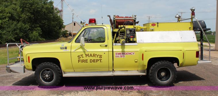 image for item J1145 1977 Chevrolet Custom Deluxe 30 fire truck