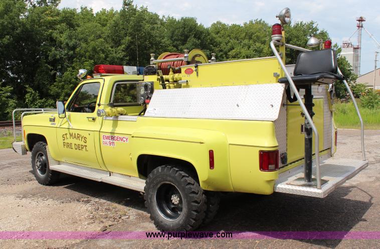 image for item J1145 1977 Chevrolet Custom Deluxe 30 fire truck