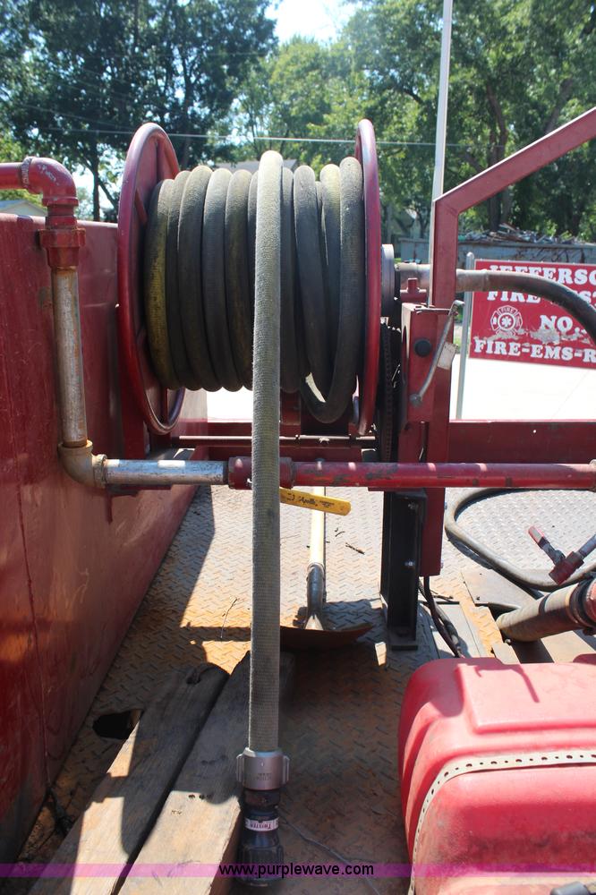 image for item J2161 1988 Chevrolet Cheyenne 3500 flatbed truck