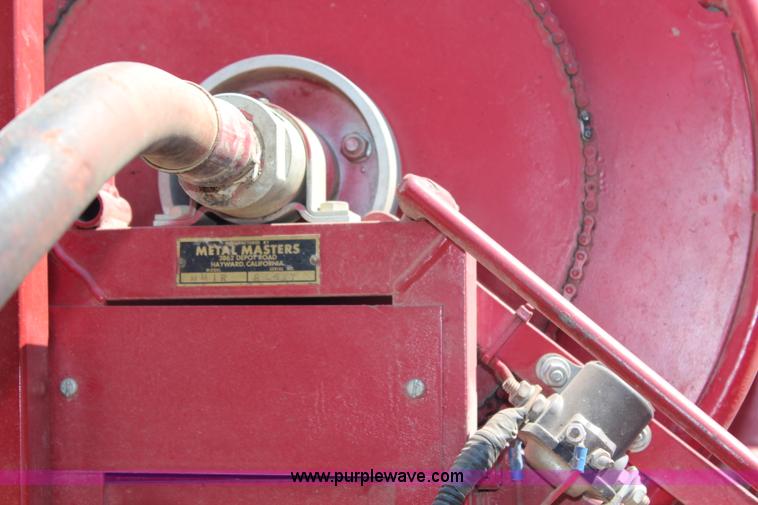 image for item J2161 1988 Chevrolet Cheyenne 3500 flatbed truck