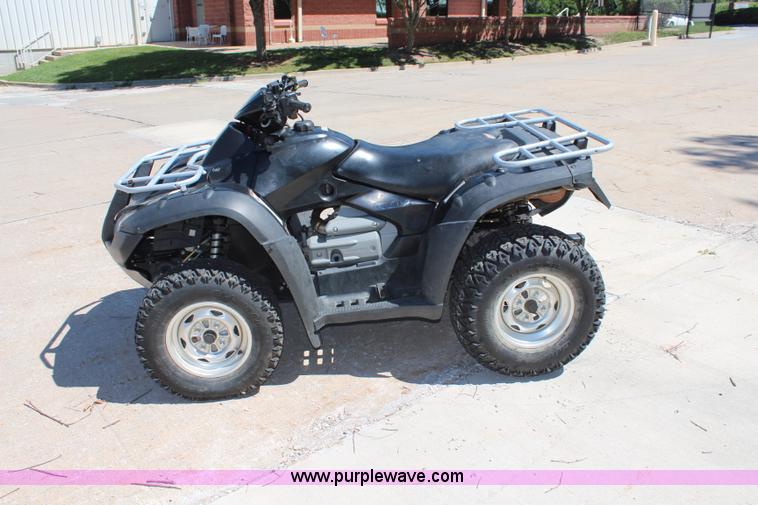 image for item J2230 2005 Honda Ricon 650 ATV