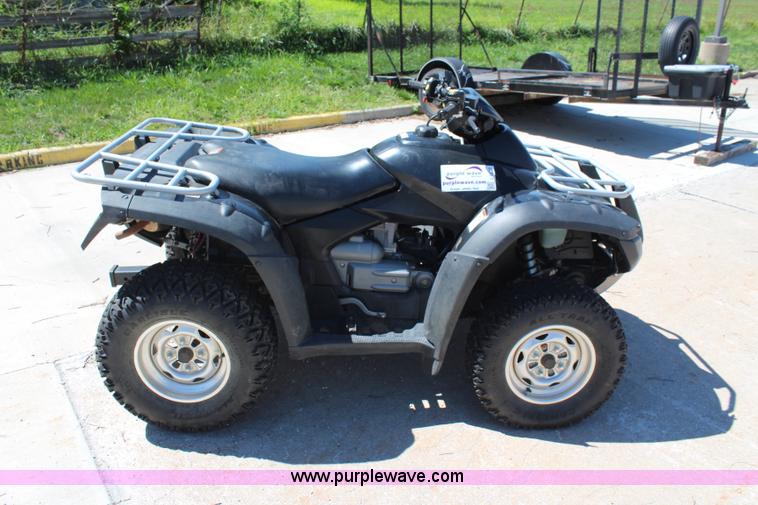 image for item J2230 2005 Honda Ricon 650 ATV