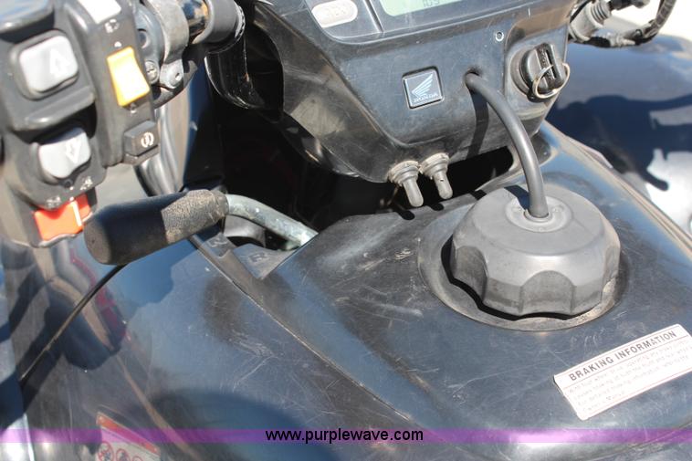 image for item J2230 2005 Honda Ricon 650 ATV