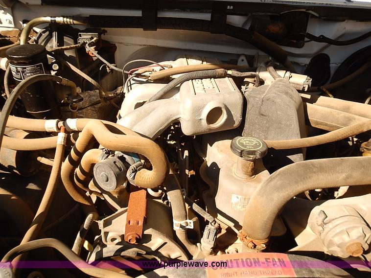 image for item J3155 1993 Ford F150 XL pickup truck