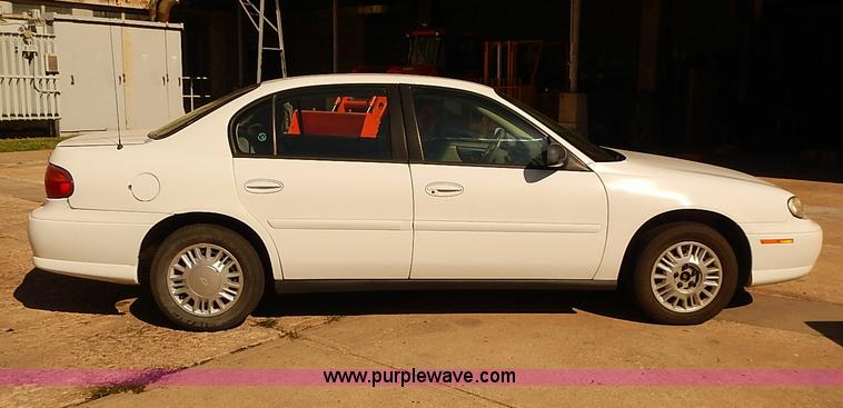 image for item J3156 2003 Chevrolet Malibu LS