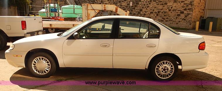 image for item J3156 2003 Chevrolet Malibu LS