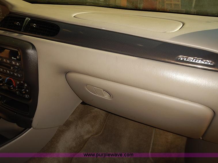 image for item J3156 2003 Chevrolet Malibu LS