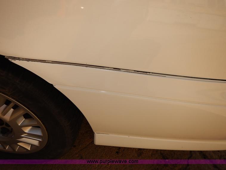 image for item J3156 2003 Chevrolet Malibu LS