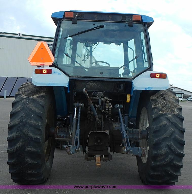 image for item J3167 1998 New Holland 7740 tractor