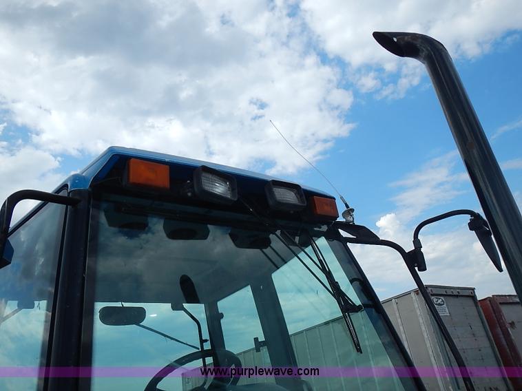 image for item J3167 1998 New Holland 7740 tractor