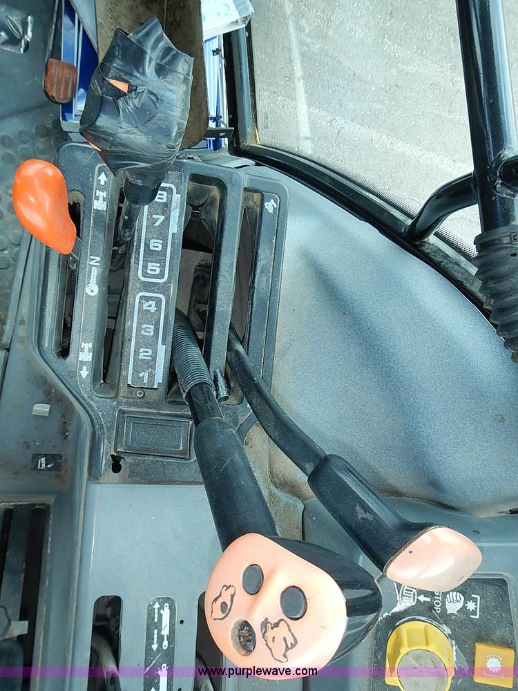 image for item J3167 1998 New Holland 7740 tractor