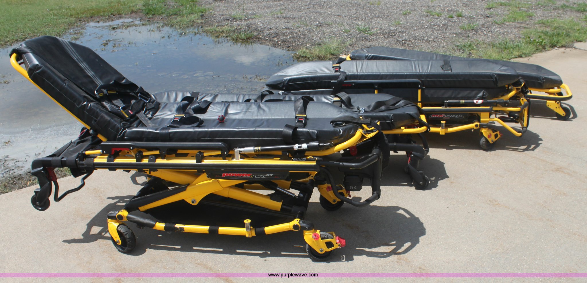 (4) Stryker rugged cots in El Dorado, KS Item I7253 sold Purple Wave