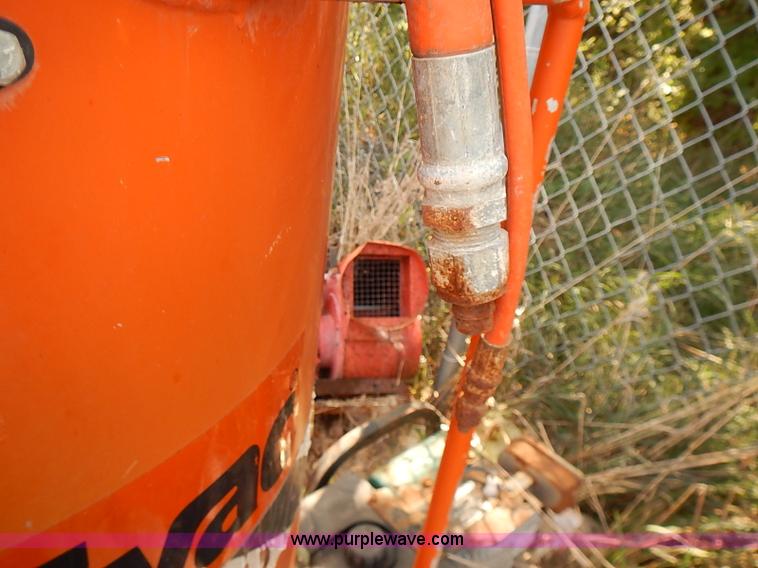 image for item BA9612 Utilivac VE75 vacuum system