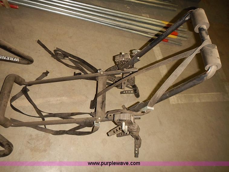 image for item BA9633 (2) assorted bicycle holders