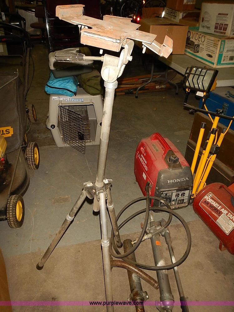 image for item BA9642 Assorted tools