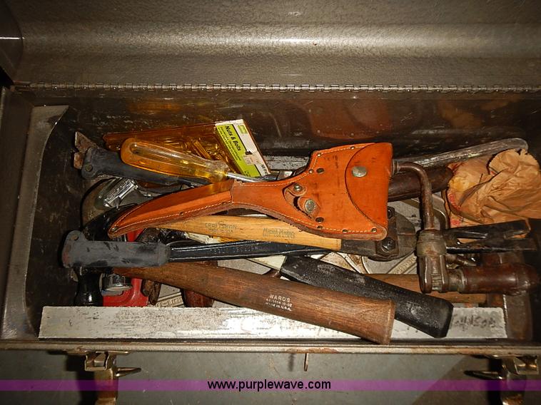 image for item BA9642 Assorted tools