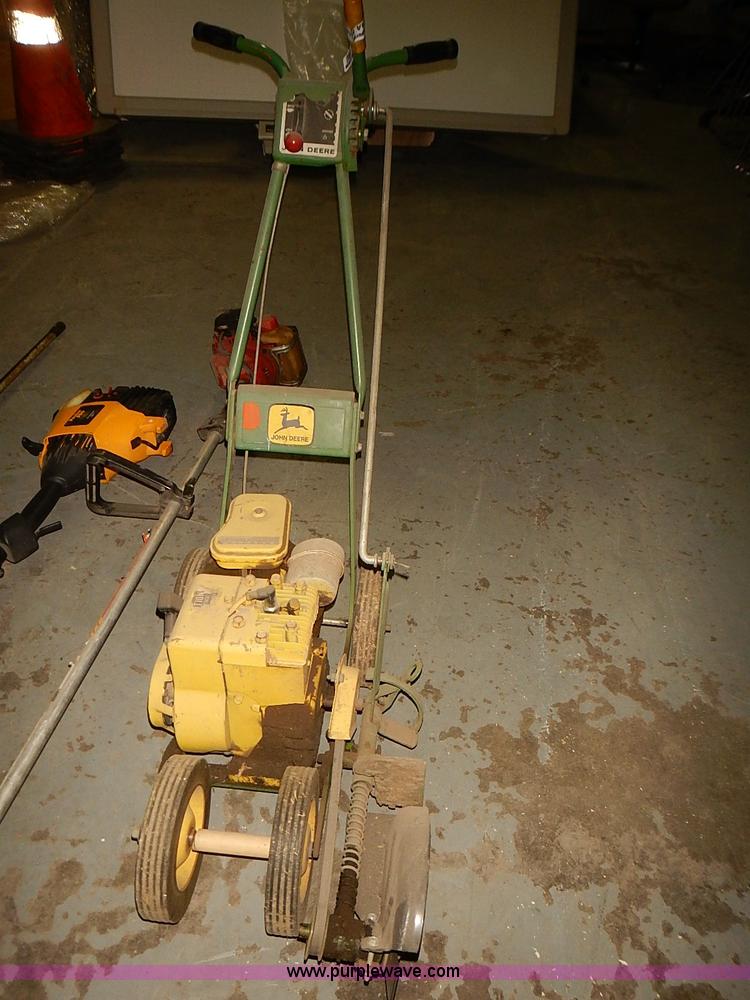 image for item BA9645 Assorted lawn and garden equipment