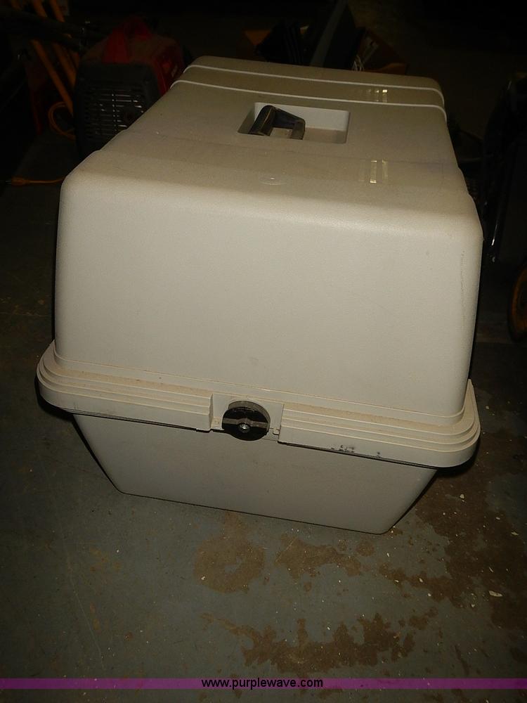 image for item BA9647 Assorted sporting goods