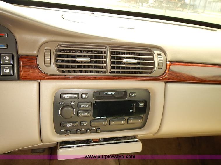 image for item I3504 1998 Cadillac DeVille